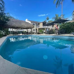 https://clearwater-noosa.queenslandhotels.net