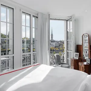 Ruby Mimi Hotel
