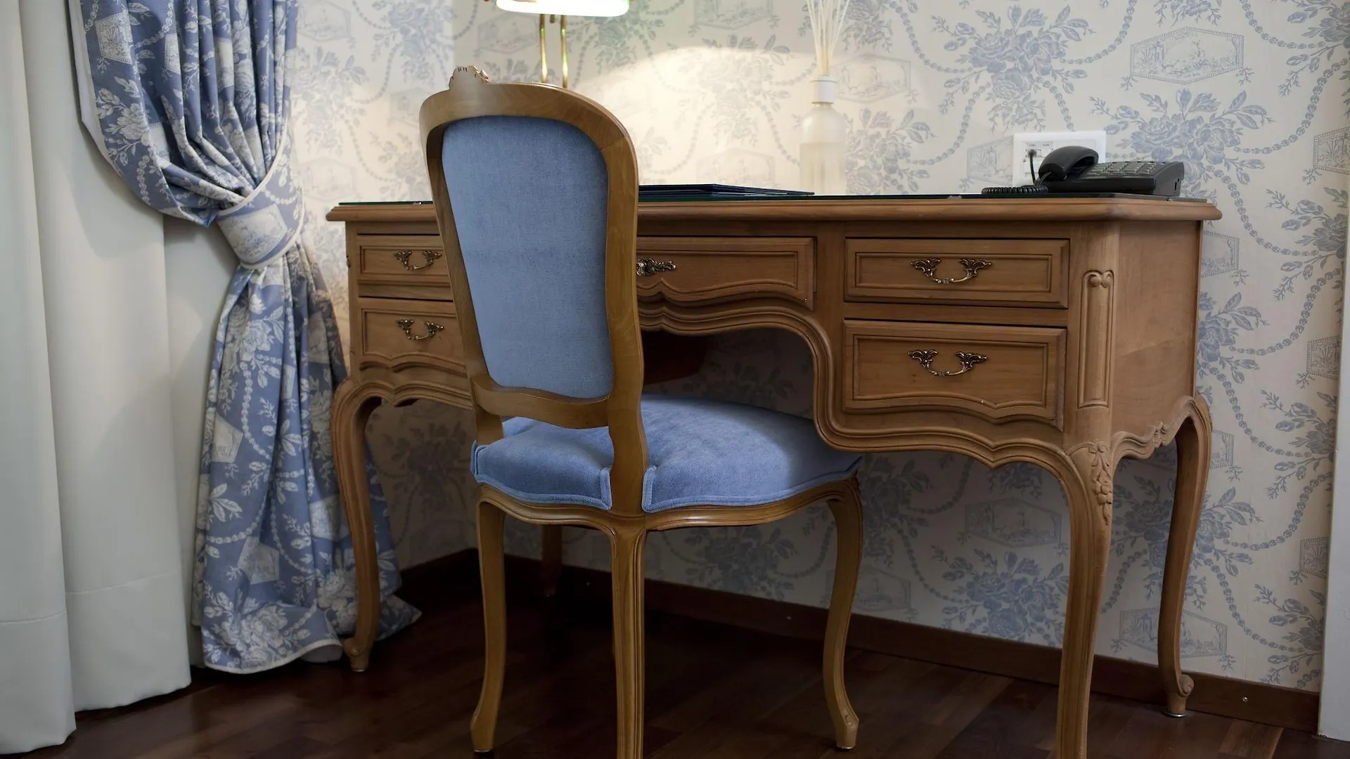 ****  Hotel Europe Zürih İsviçre